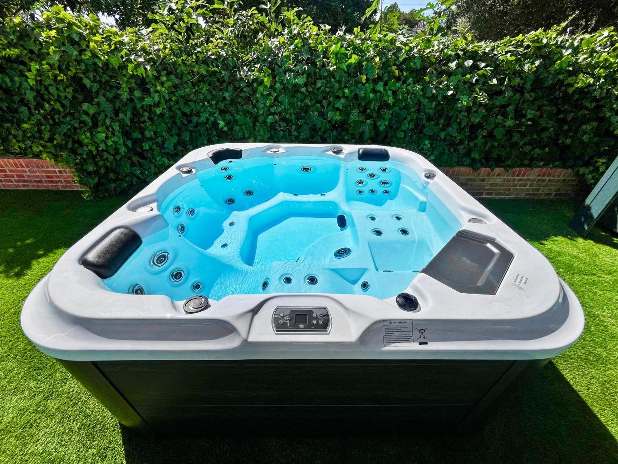 Villa San Patricio I Piscina Privada I Jacuzzi I Bbq I Ps5 I Aire Acon I 3000m2 I 5min-centro *